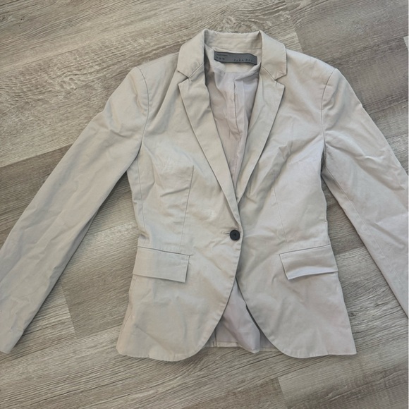 Zara Jackets & Blazers - Zara blazer